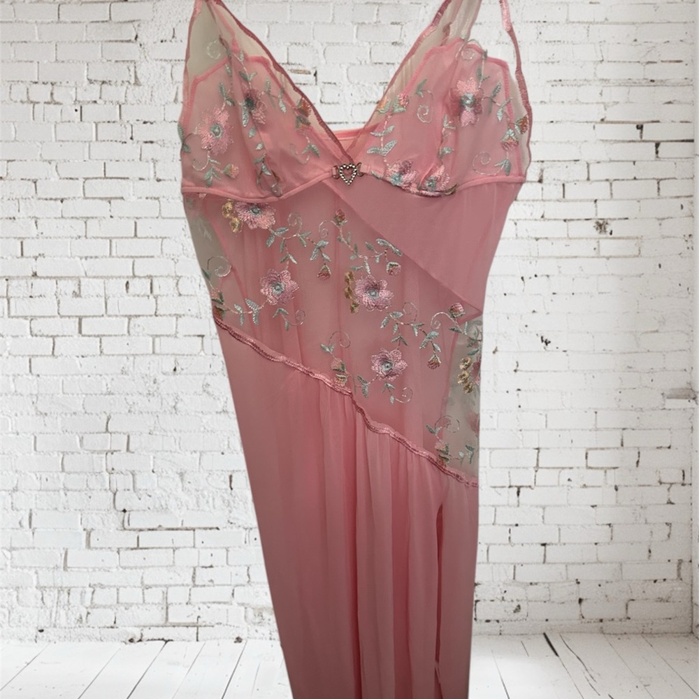 Elegant Pink Floral Nightgown